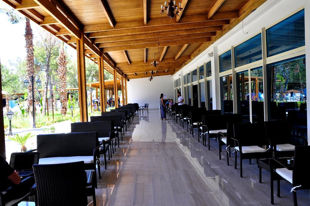 Maya World Hotel All Inclusive Side Bagian luar foto
